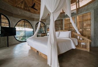 ZIN Canggu Resort & Villas allows 18 year olds to book a room