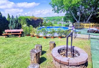 Kukucs Etyek D  zsaf  rd   Vend  gh  z has Balcony rooms