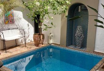 Riad SASHA allows 18 year olds to book a room