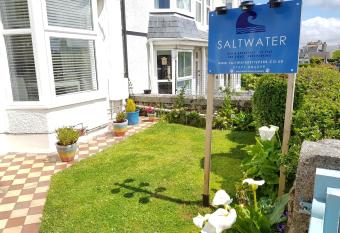 Saltwater allows 18 year olds to book a room