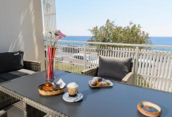 Marina D Agr   Residence has Balcony rooms