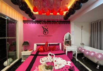 Galaxy Hotel allows 18 year olds to book a room