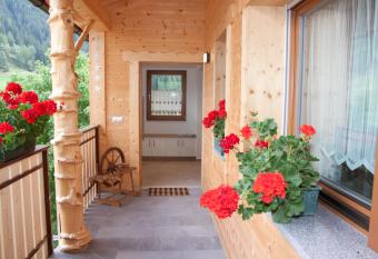 Schweinsteghof Urlaub auf dem Bauernhof has Balcony rooms