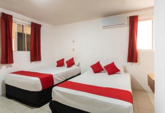 OYO Hotel Cedros allows 18 year olds to book a room