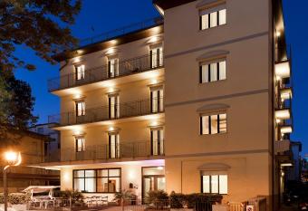 Residence Millennium allows 18 year olds to book a room