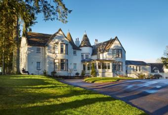 Cairn Lodge allows 18 year olds to book a room