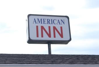American Inn Motel allows 18 year olds to book a room