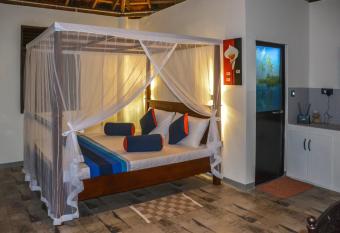 Heaven View Cabanas has Balcony rooms