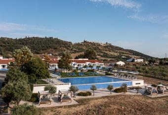 Vila Planicie has Balcony rooms