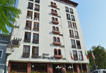 Hotel El Marqu  s allows 18 year olds to book a room