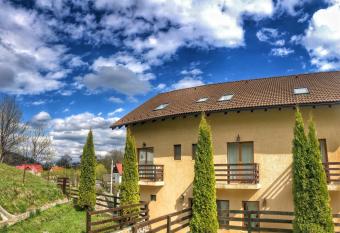 Kate House has Balcony rooms