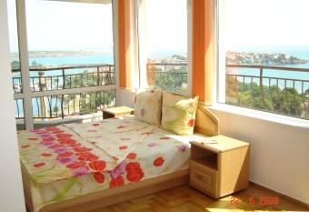 Panoramic Penthouse Sozopol allows 18 year olds to book a room