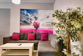 Luxury Lila House Under the Rocks has Balcony rooms