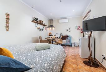 Sunset Room - Hiking & Beach has Balcony rooms