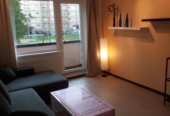 Anne 80 Apartment has Balcony rooms