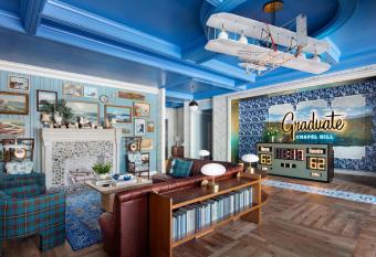 Graduate by Hilton Chapel Hill has Balcony rooms