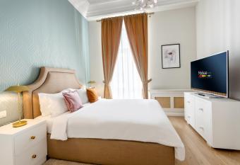 Matisse Bucharest Old Town allows 18 year olds to book a room