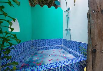 The Seyyida Hotel and Spa allows 18 year olds to book a room