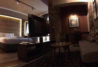 Esin Hotel has Balcony rooms