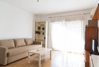 Casanova Apartment - Shopping and beach has Balcony rooms