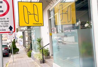 Hotelcity allows 18 year olds to book a room