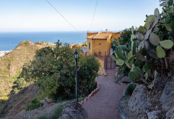 Marach  a Apartment has Balcony rooms