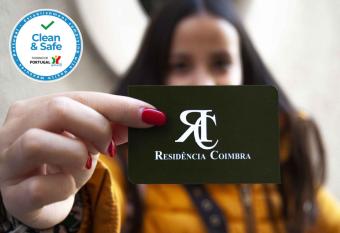 Residencia Coimbra has Balcony rooms