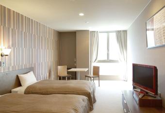 Design Hotel Folon has Smoking rooms