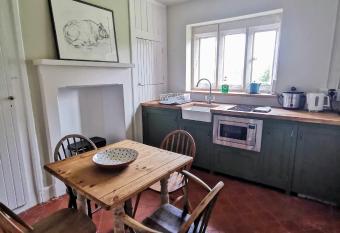 The Coach House allows 18 year olds to book a room