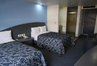 Hotel Concorde Toluca allows 18 year olds to book a room