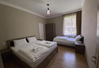 Geo Inn has Balcony rooms