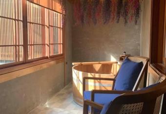 MAYU Bangkok Japanese Style Hotel has rooms with a private hot tub