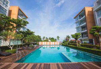 At Seacondo-1 Bedroom-A20 has Balcony rooms