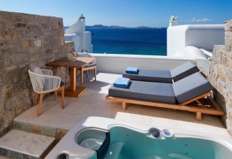 Mykonos Grand Hotel & Resort has rooms with a private hot tub
