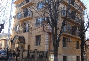 Villa Edel Constanta has Balcony rooms