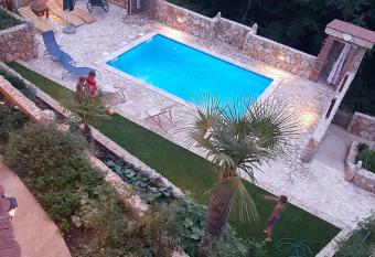 Jelica has Balcony rooms