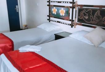 Nadi Airport Transit Hotel has Balcony rooms