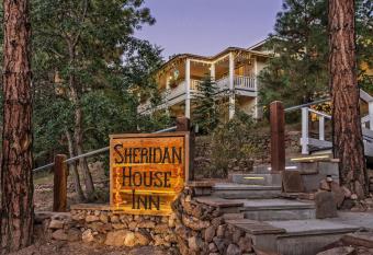 Sheridan House Inn- Adult Only Accommodation has Balcony rooms