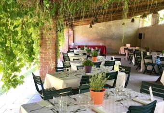 Il Fojot has Balcony rooms