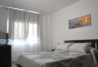 Duplex double terrasse et balcon au C  ur du Delta de l Ebre allows 18 year olds to book a room