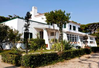 Il Miraggio has Balcony rooms