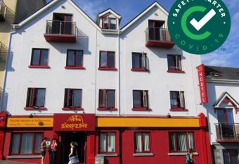 Sleepzone Hostel Galway City allows 18 year olds to book a room