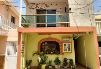 El Malecon, Central Mini Apartments allows 18 year olds to book a room