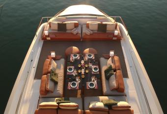 House of H  tter- Floating Home Goldfinger has Balcony rooms