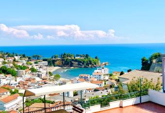 Apartments Aga has Smoking/Balcony rooms