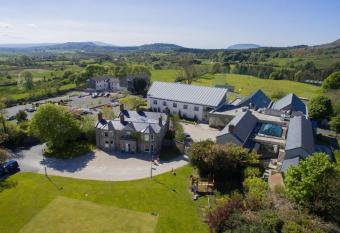 Castle Dargan Hotel allows 18 year olds to book a room
