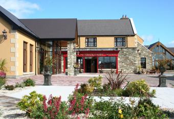 Silver Tassie Hotel & Spa allows 18 year olds to book a room