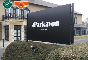 The Parkavon Hotel allows 18 year olds to book a room