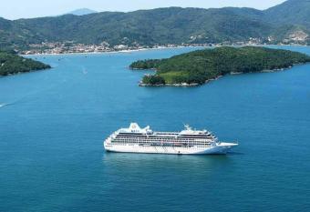 Apartamento centro Porto belo!! has Balcony rooms