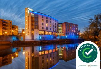 Absolute Hotel Limerick allows 18 year olds to book a room